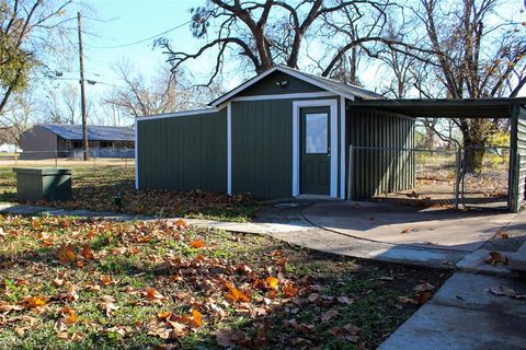 A home in Clyde