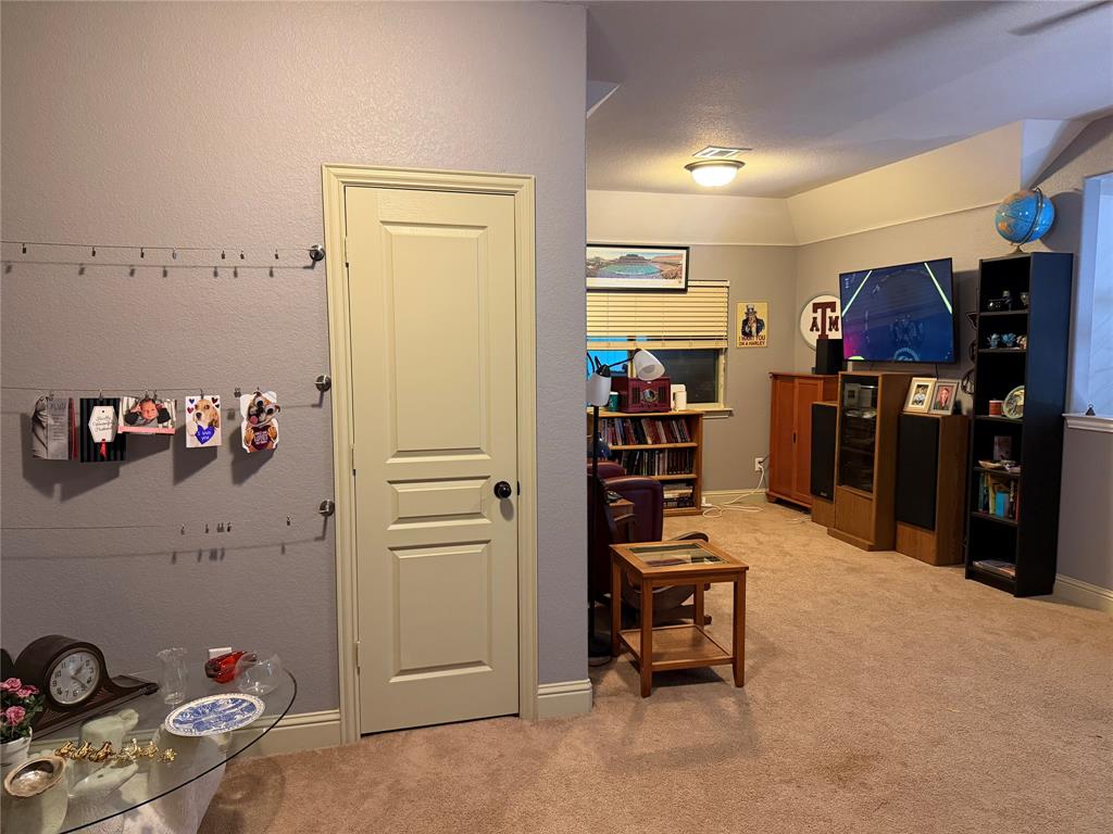 Live Oak Creek - Residential