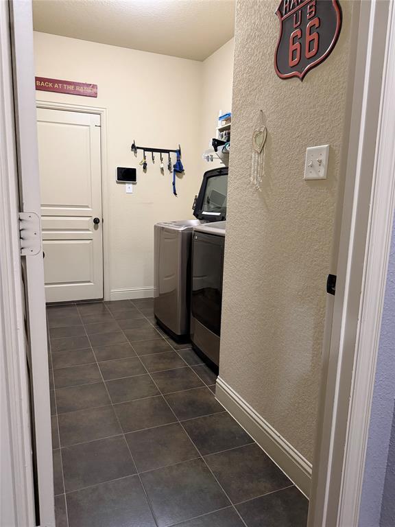 Live Oak Creek - Residential