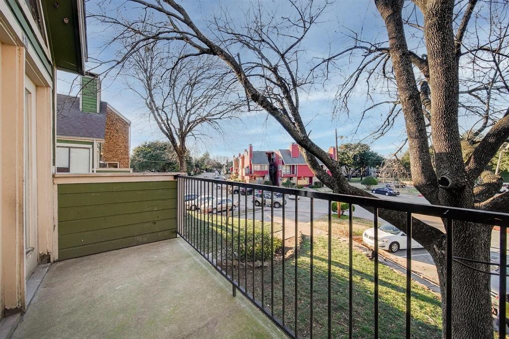 Richland Trace Condos - Residential