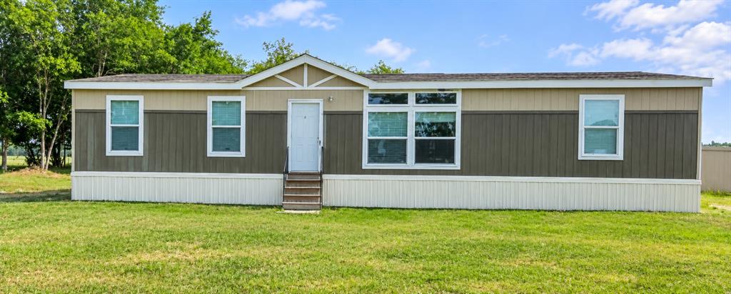 1476 Private Road 2268