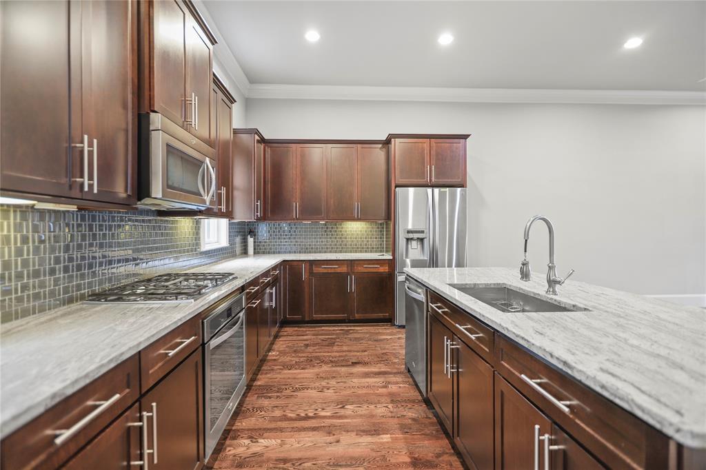 Intown Homes & Farmers Market - Residential Lease