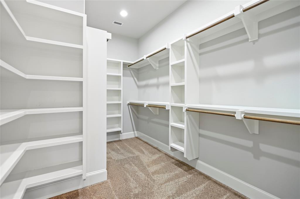 Intown Homes & Farmers Market - Residential Lease