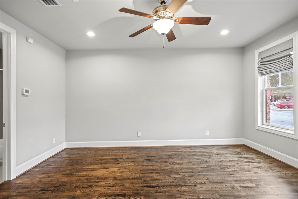 Intown Homes & Farmers Market - Residential Lease