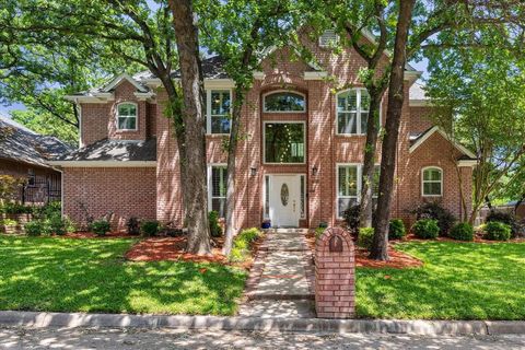 7011 Gunston Lane Arlington TX 76017