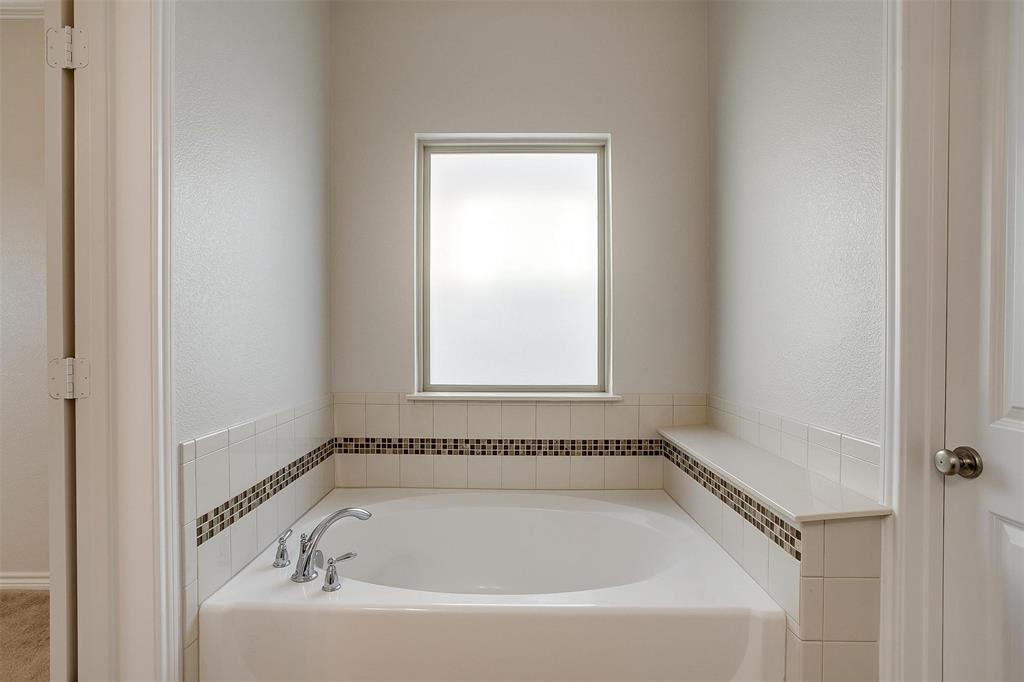 Queensborough Add - Residential Lease