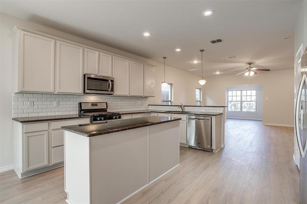 Queensborough Add - Residential Lease