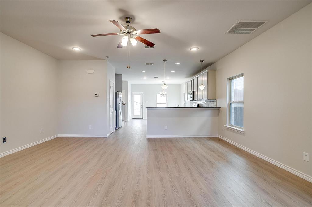 Queensborough Add - Residential Lease