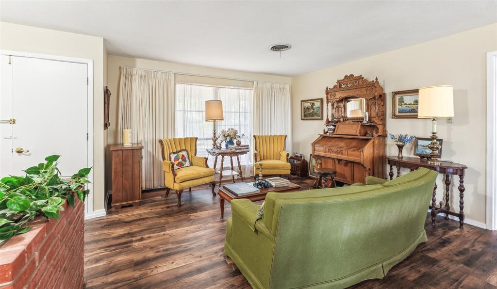 DWIGHT, J J SURVEY - Residential