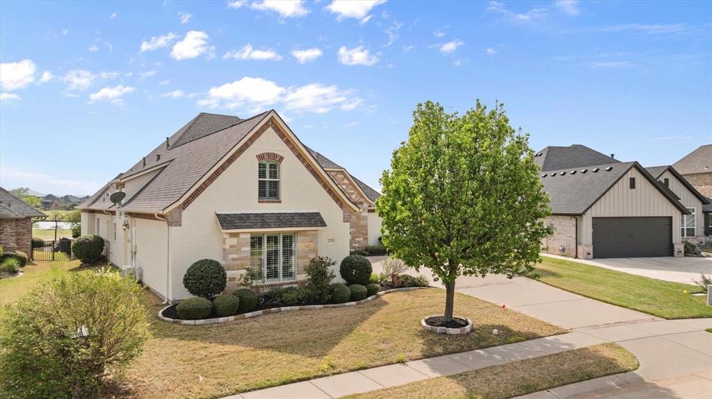 1213 Prestwick Court