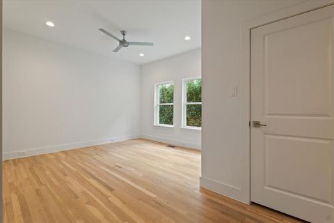 Tiny photo for 6255 Belmont Avenue, Dallas, TX 75214 (MLS # 21114115)