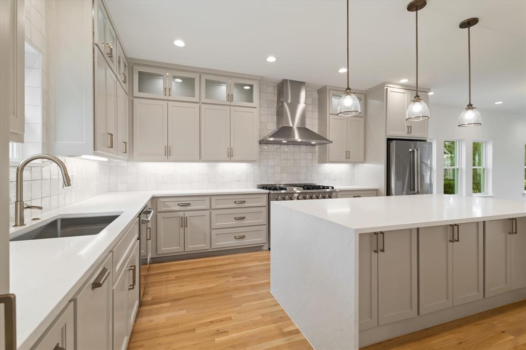 Lakewood Heights Add - Residential Lease