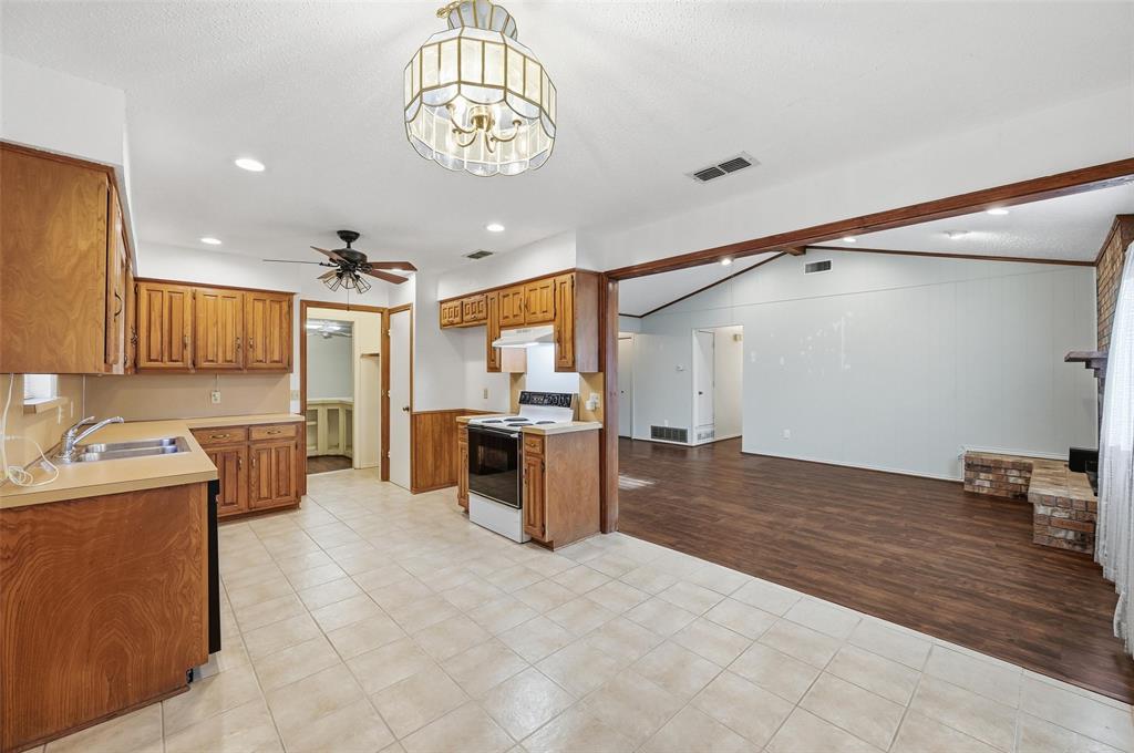 Wild Flower 02 - Residential