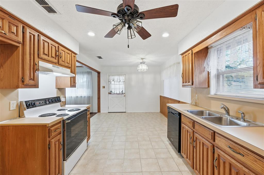 Wild Flower 02 - Residential