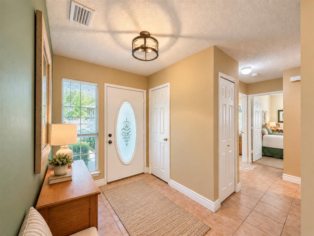 2705 Thunderbird Drive