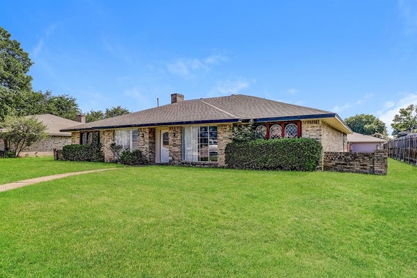 1021 SHADYWOOD LN, DESOTO, TX 75115 - Image d73fffcd3f5d2bd71c4aefc0568542b3/954647599