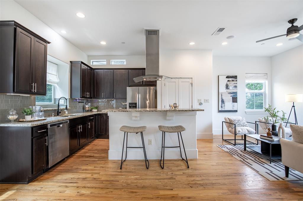 Bryan Pkwy Place - Residential