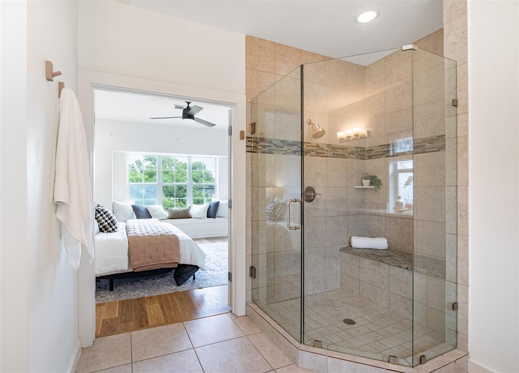 Bryan Pkwy Place - Residential