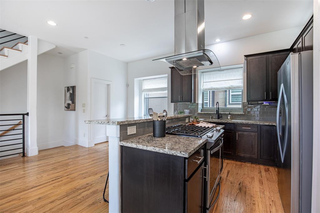 Bryan Pkwy Place - Residential