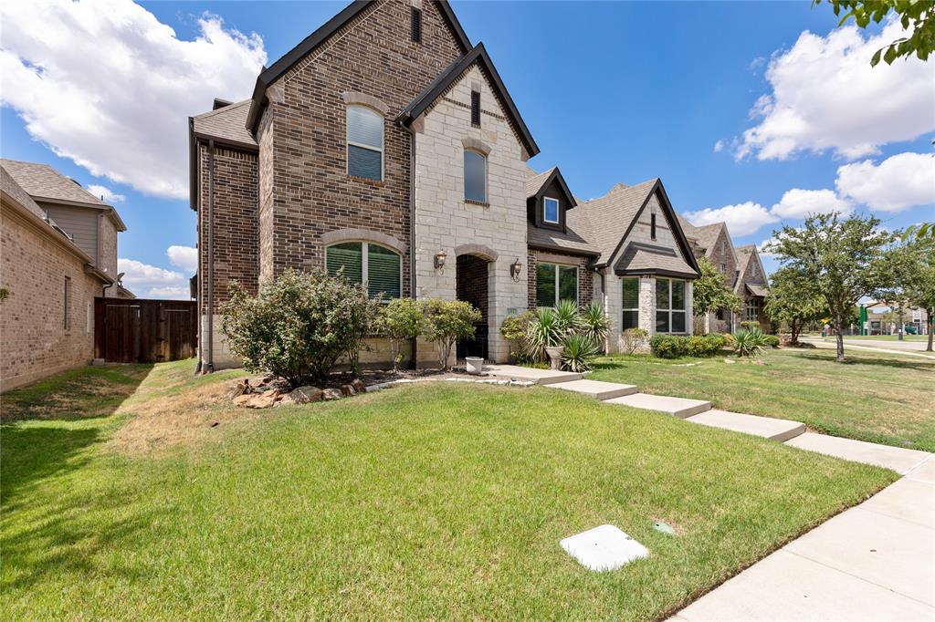 1304 Damsel Caitlyn Drive