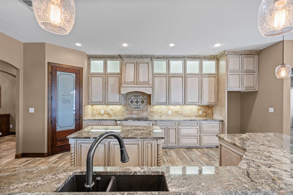 Aledo, Texas 76008, United States, 5 Bedrooms Bedrooms, ,3 BathroomsBathrooms,Residential,Active,181764