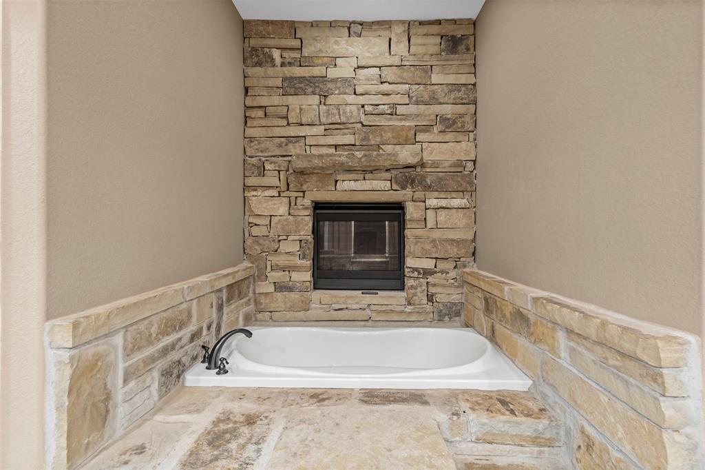 Aledo, Texas 76008, United States, 5 Bedrooms Bedrooms, ,3 BathroomsBathrooms,Residential,Active,181764