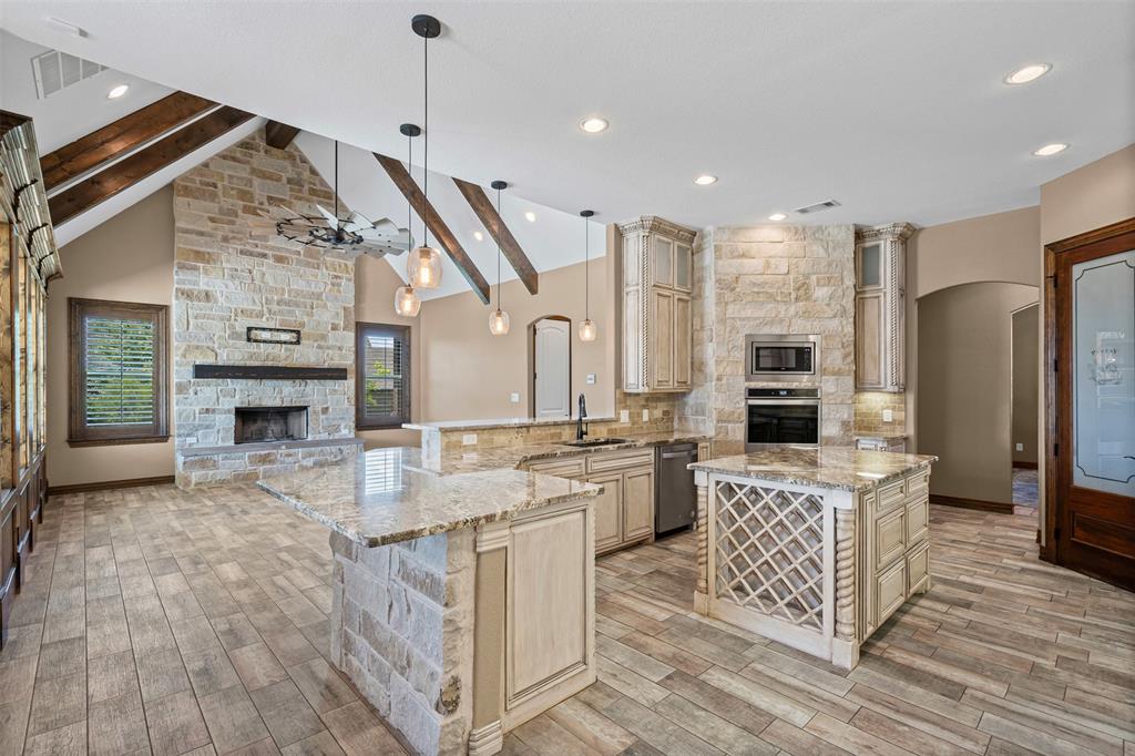 Aledo, Texas 76008, United States, 5 Bedrooms Bedrooms, ,3 BathroomsBathrooms,Residential,Active,181764