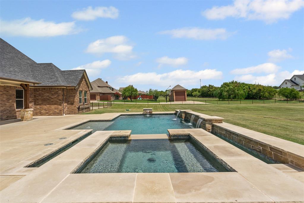 Aledo, Texas 76008, United States, 5 Bedrooms Bedrooms, ,3 BathroomsBathrooms,Residential,Active,181764