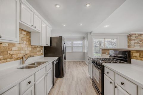 Tiny photo for 11719 Coral Hills Drive, Dallas, TX 75229 (MLS # 21168767)