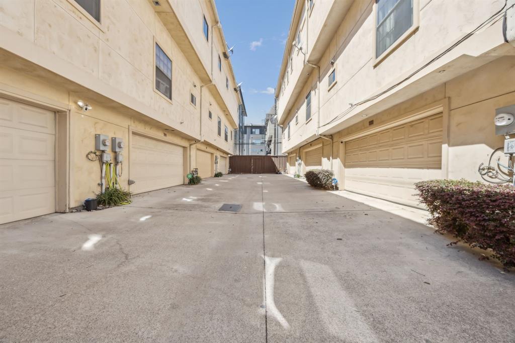 Villas Of Bryan Place - Residential