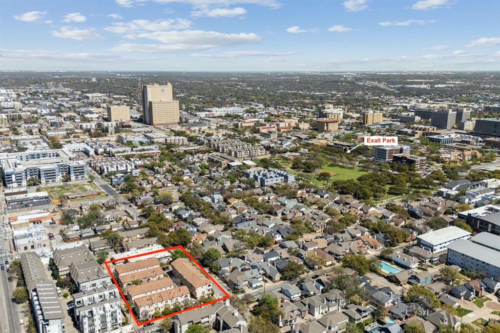 Villas Of Bryan Place - Residential