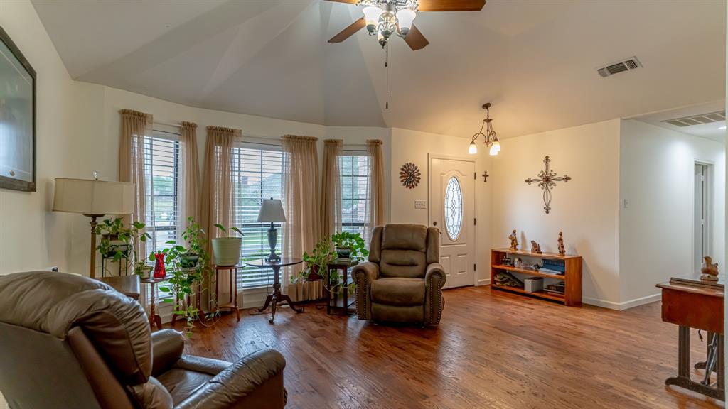 9100 Bellechase