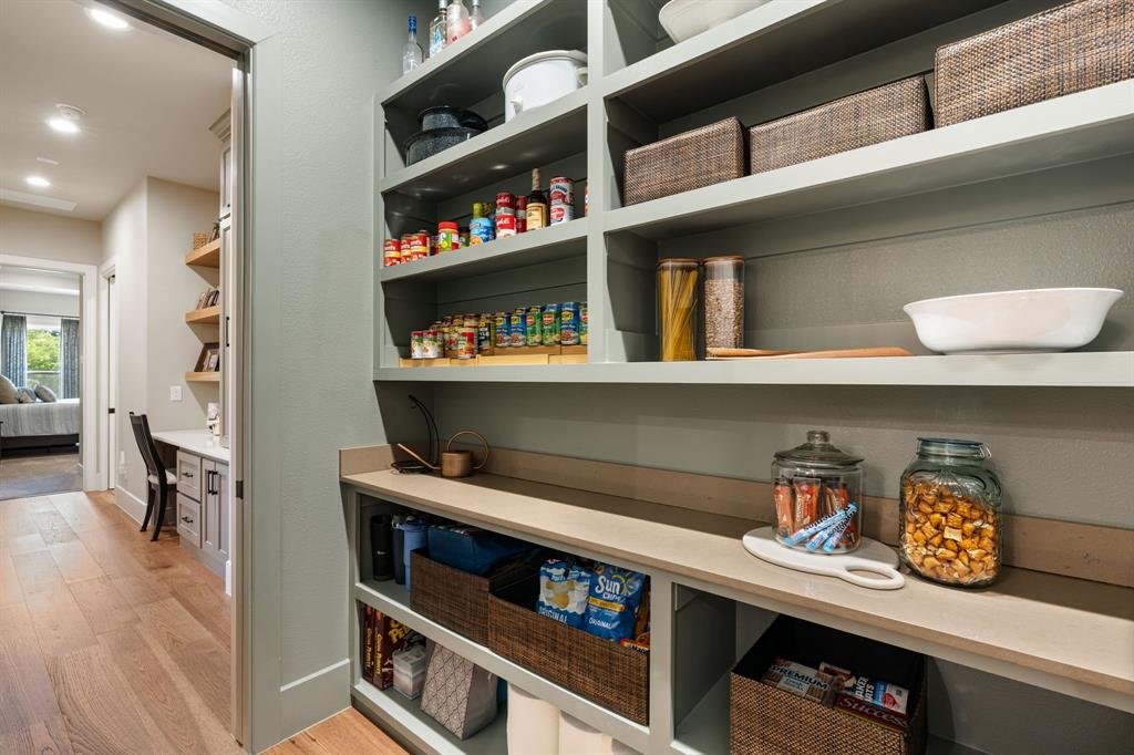 Whispering Winds - Residential