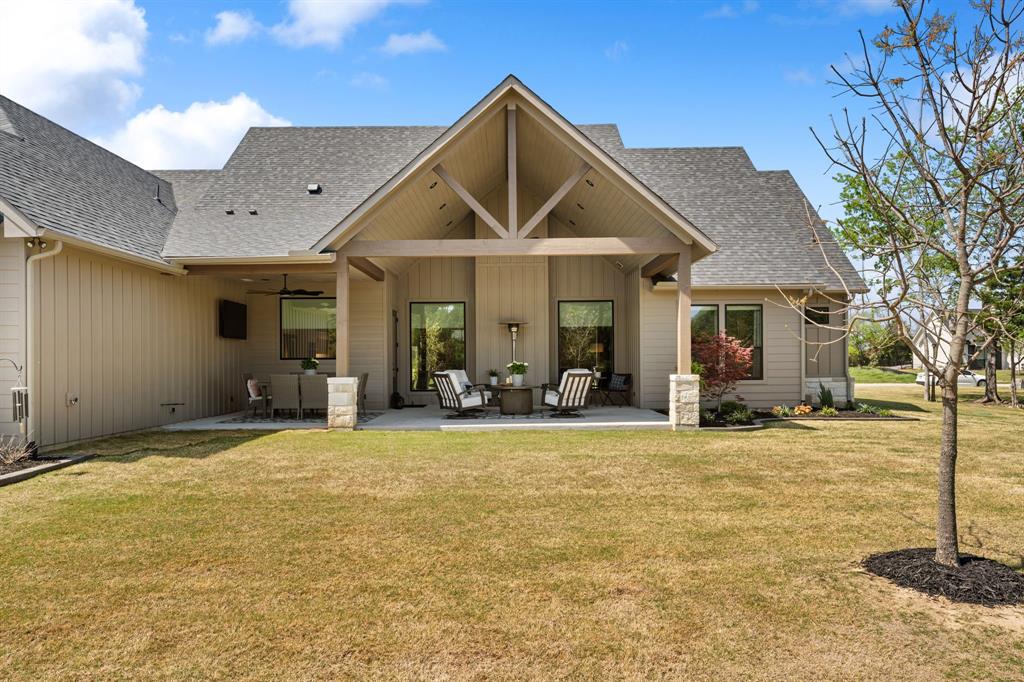 Whispering Winds - Residential