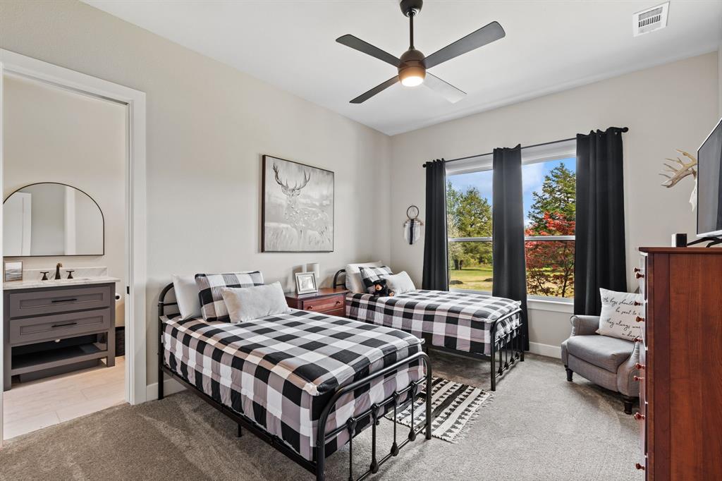 Whispering Winds - Residential