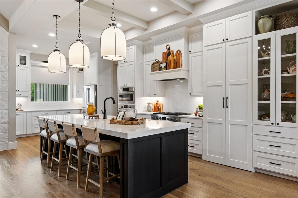 Whispering Winds - Residential