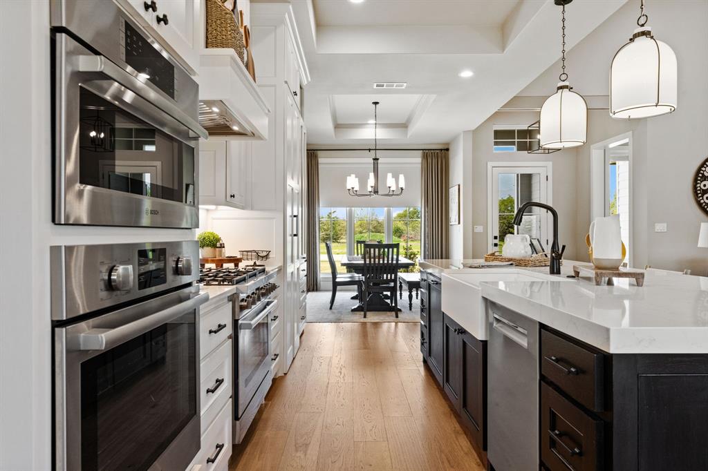 Whispering Winds - Residential