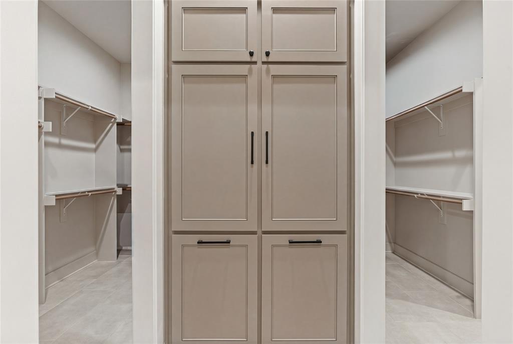 Whispering Winds - Residential