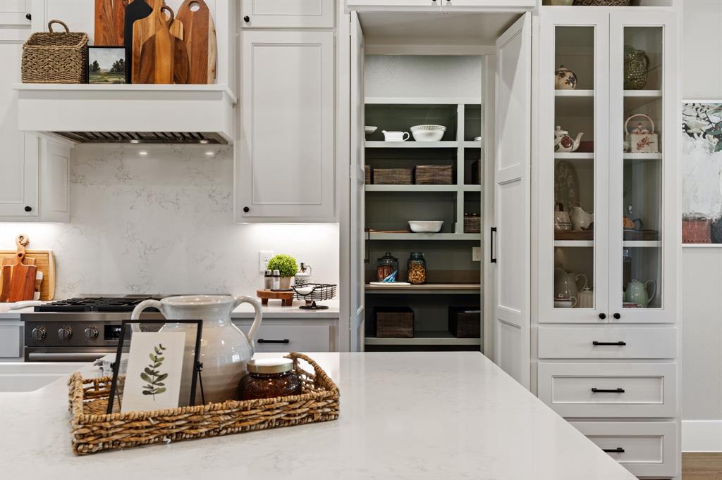 Whispering Winds - Residential