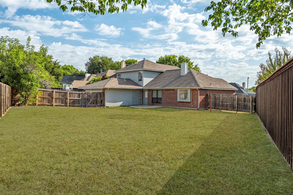 920 Blackstone Drive