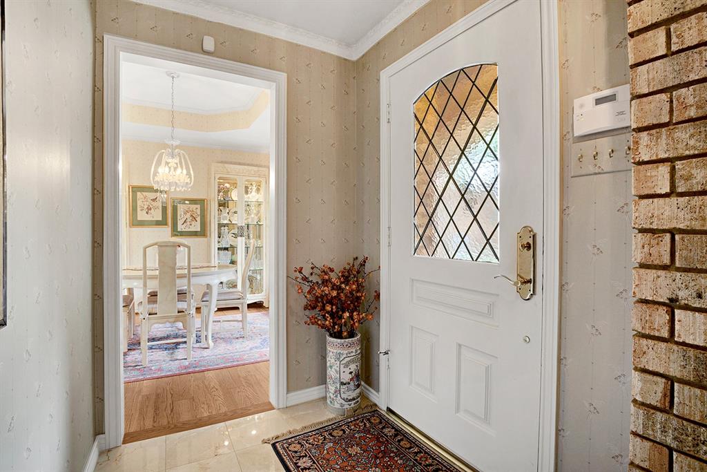 16046 Chalfont Circle