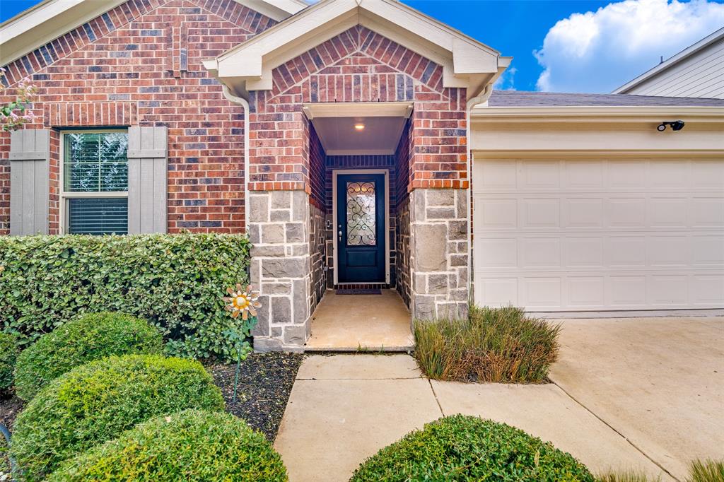 2120 Silver Charm Lane