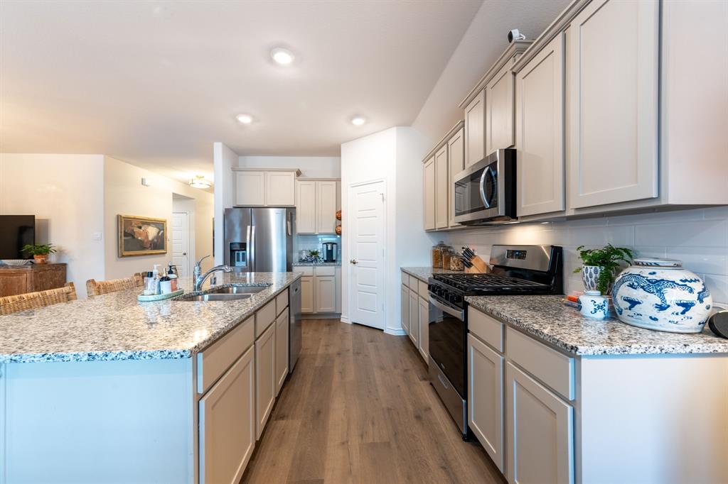 Williamsburg Ph 3b - Residential