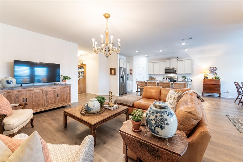 Williamsburg Ph 3b - Residential