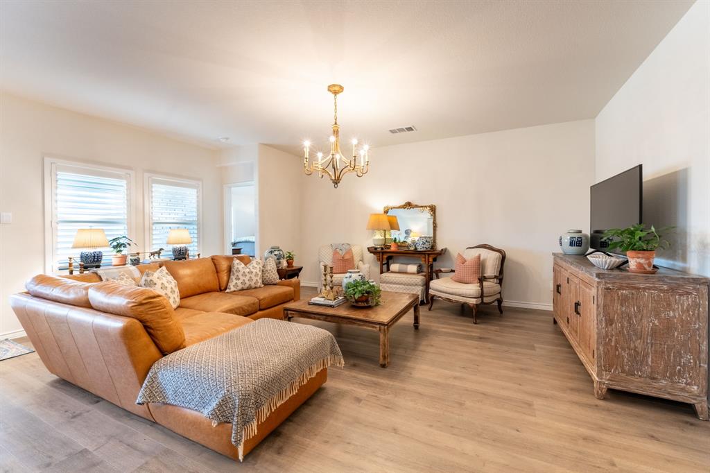 Williamsburg Ph 3b - Residential