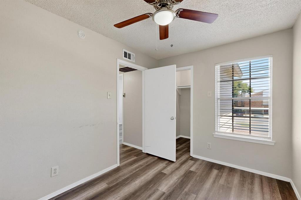 Springtree Crossing Condos - Residential