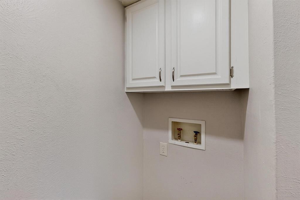 Springtree Crossing Condos - Residential