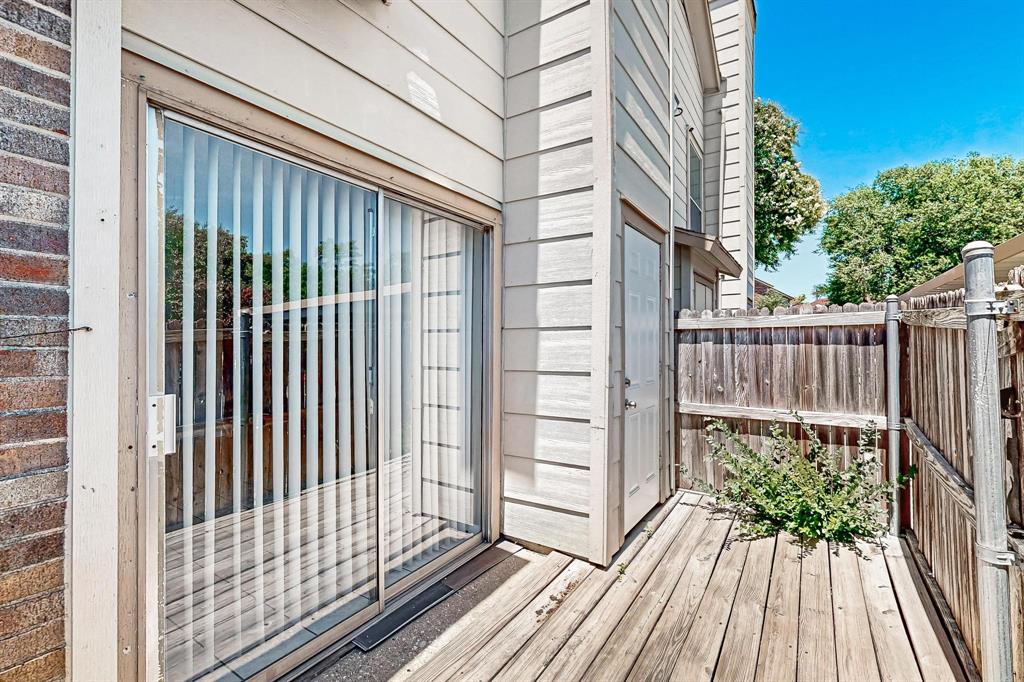 Springtree Crossing Condos - Residential