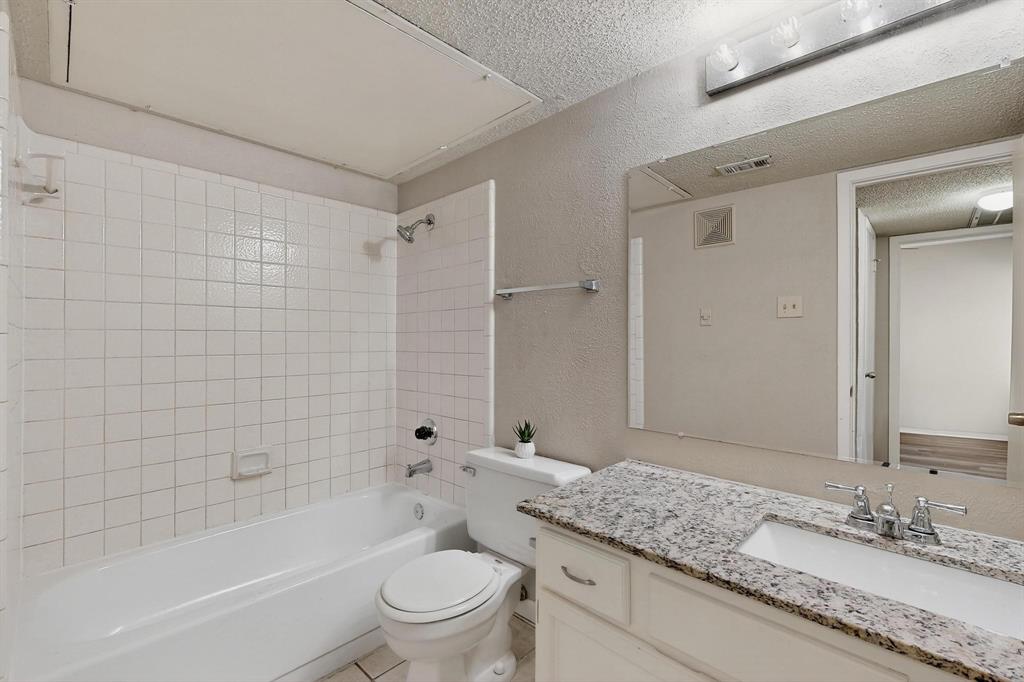 Springtree Crossing Condos - Residential