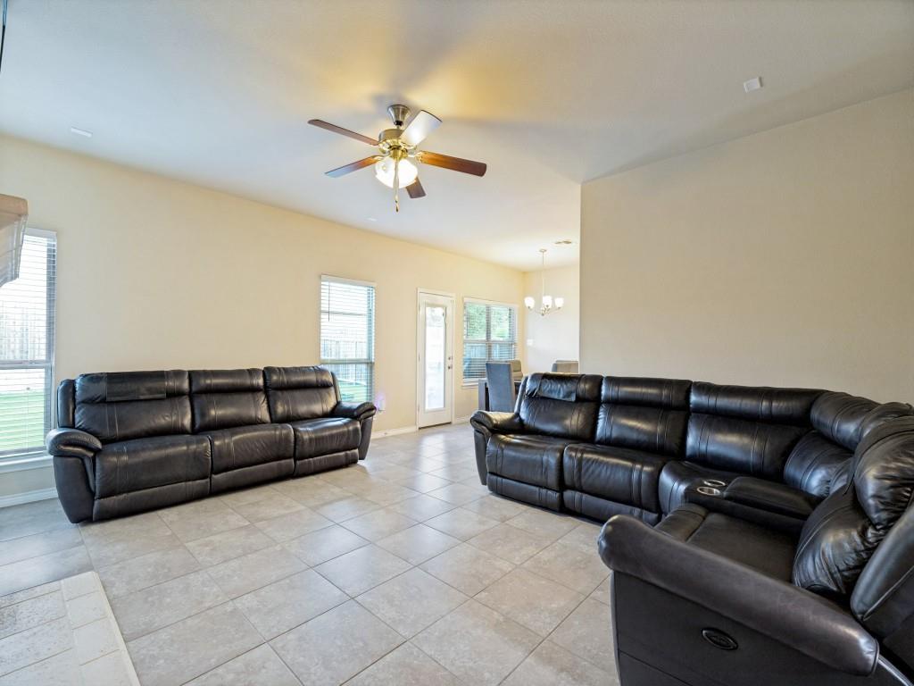 9809 Timberwolf Lane